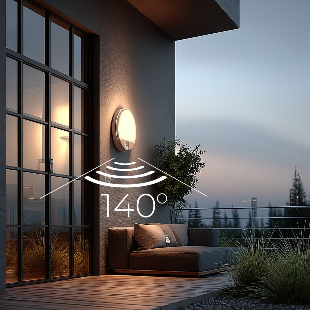 LED лампа с инфрачервен датчик за движение MCE291 W 1100lm 15W IP54 Maclean Energy, бяла