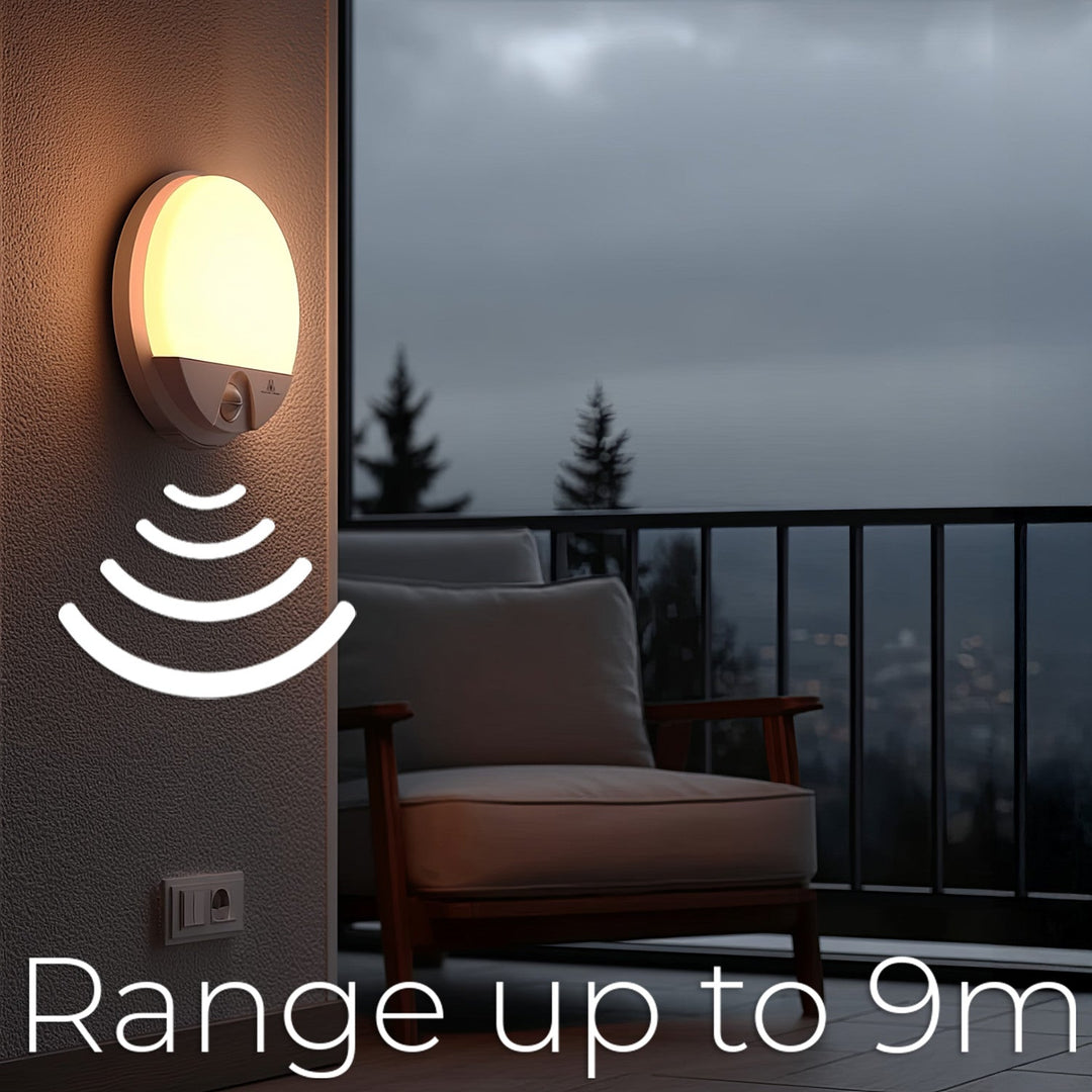 LED лампа с инфрачервен датчик за движение MCE291 W 1100lm 15W IP54 Maclean Energy, бяла