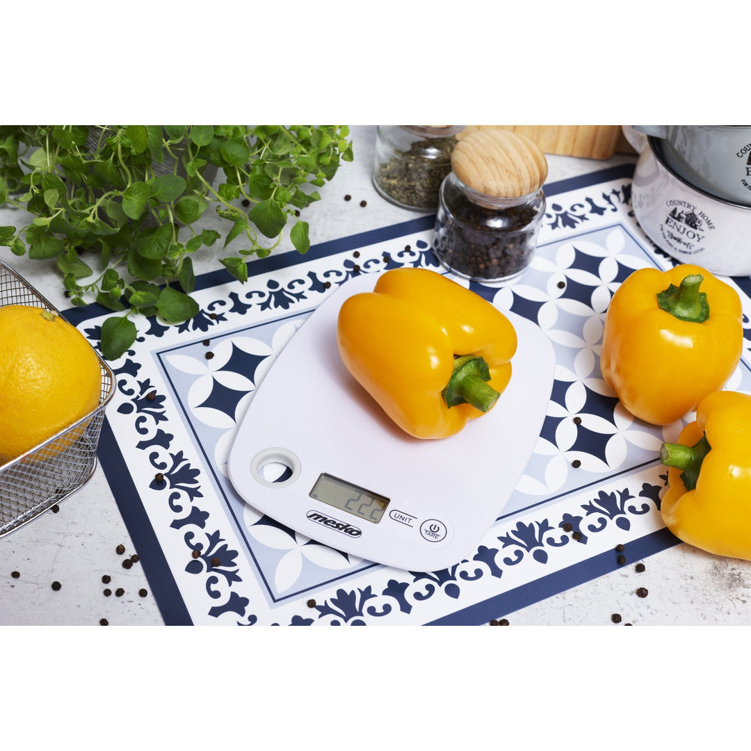Mesko MS 3159w бяла LCD електронна кухненска везна