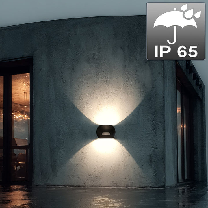 Maclean Energy MCE366 стенна LED лампа с PIR сензор - PC+ALU, 20W (1600lm) неутрално бяло 4000K IP65 сиво