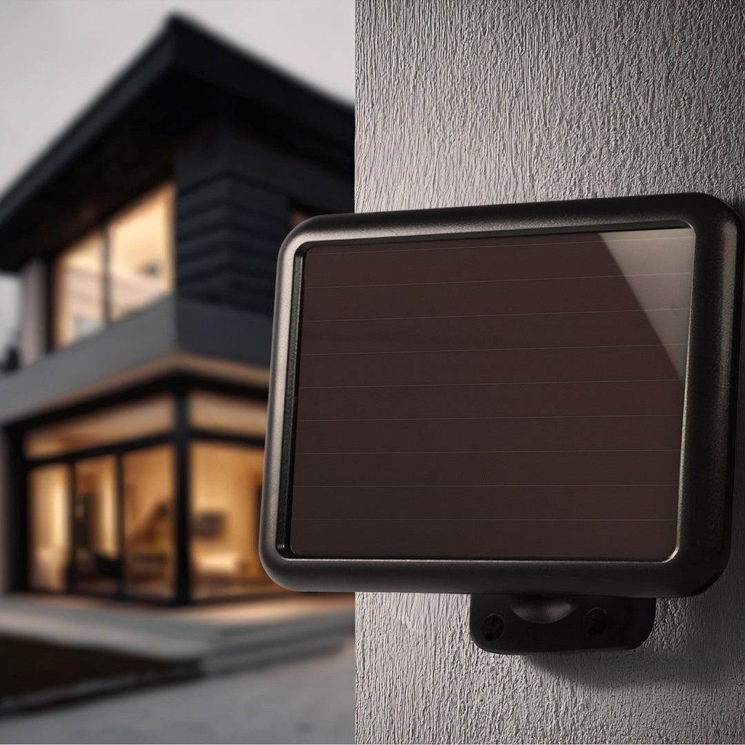Слънчев LED прожектор с датчик за движение Maclean Energy IP44, 6W, 360lm, 6000K студено бяло, Li-ion батерия 2400 mAh, 5.5V DC MCE442
