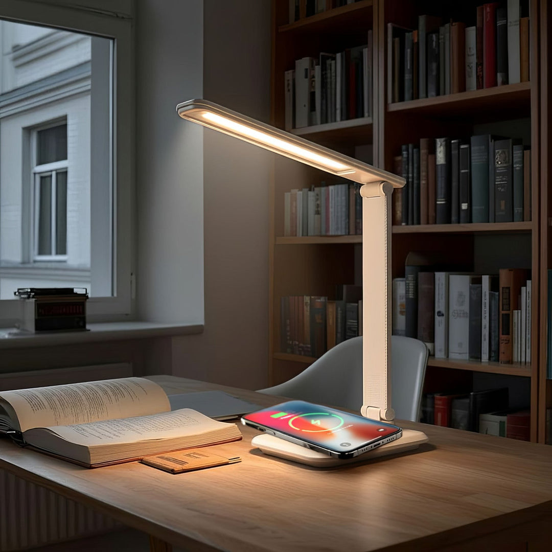 LED настолна лампа Maclean, макс. 9 W, 220–240 V AC, променящ се цвят, регулируема яркост, безжично зарядно устройство, 450 lm, MCE616 W