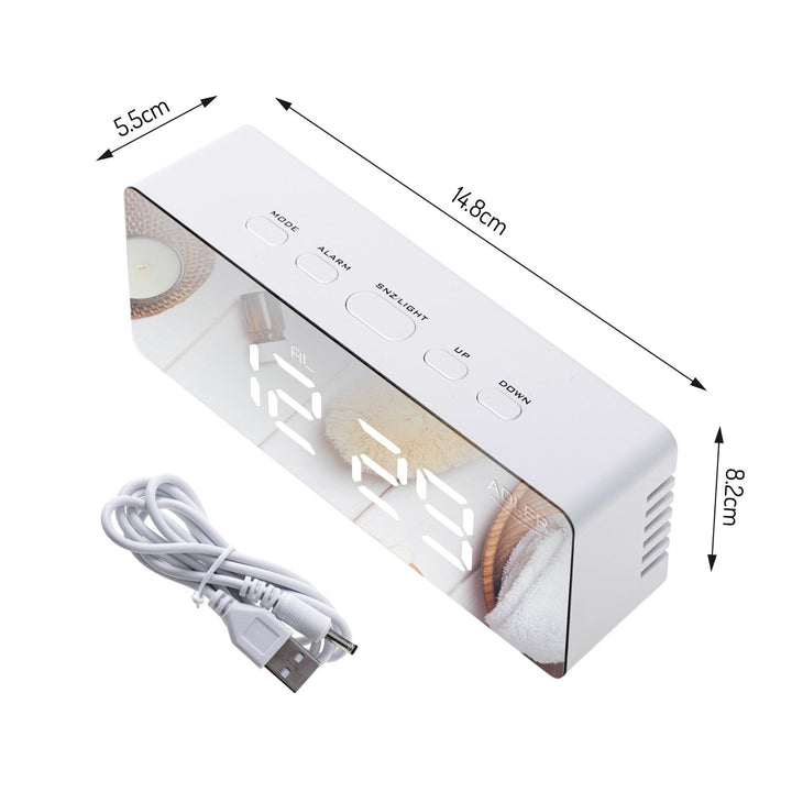 Аларма с LED дисплей и термометър Adler AD 1189 W