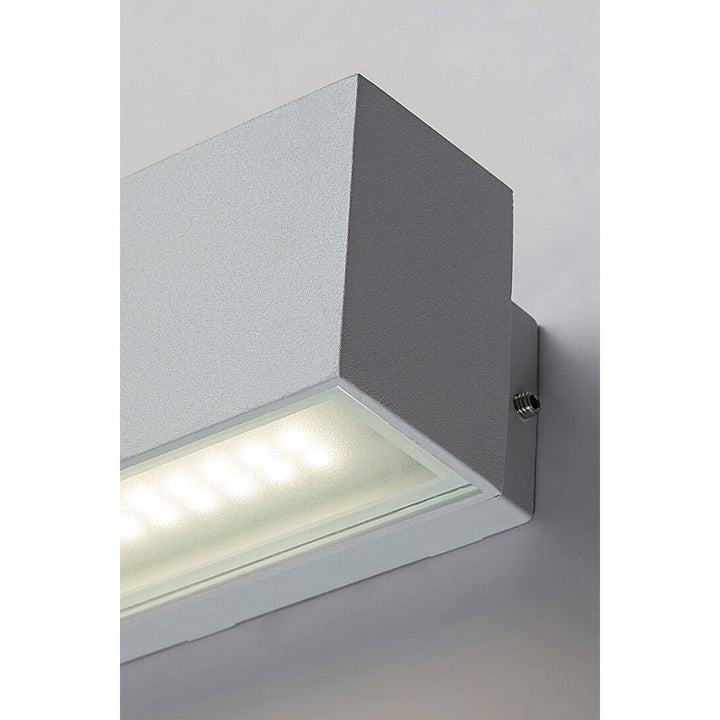 Лампа Rabalux, за монтаж на стена, за външно осветление, LED, 10W, IP54, Mataro