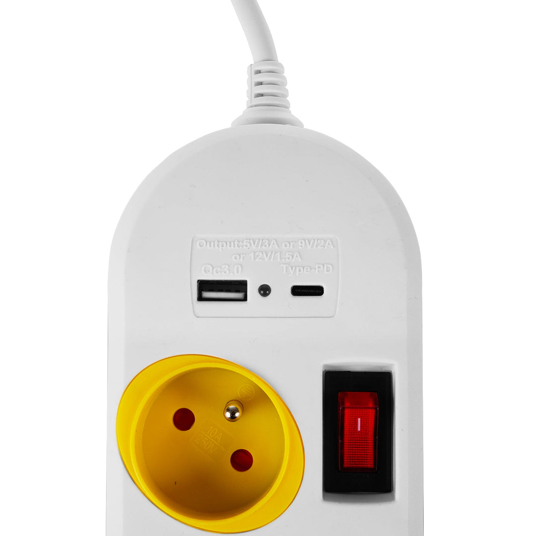 Многофункционален удължител Maclean, 4-контактен удължител + USB A/C, с превключватели, 250VAC/10A, 1,5 м, бял, MCE508 W