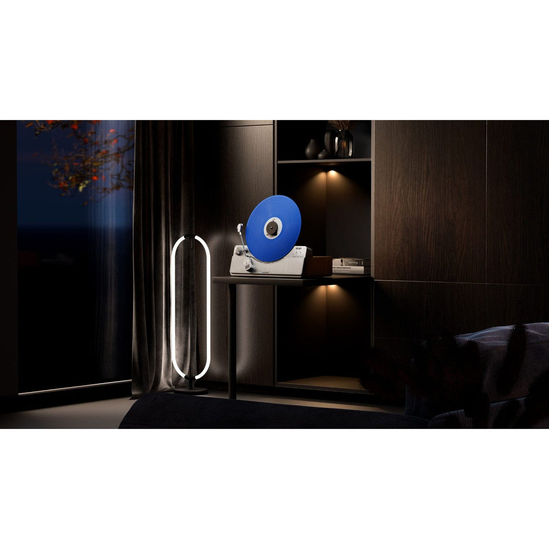 Blaupunkt вертикален грамофон, Bluetooth, 2x5W RMS, сребрист, VT100SL