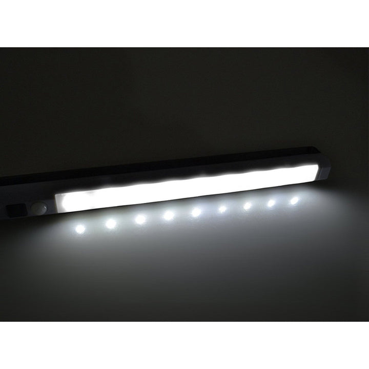 LED лампа за кухня Maclean, под шкаф 9 SMD, захранвана с батерии, PIR сензор за включване/изключване, MCE166 + 3x Varta Industrial LR6/AA R-06 батерии