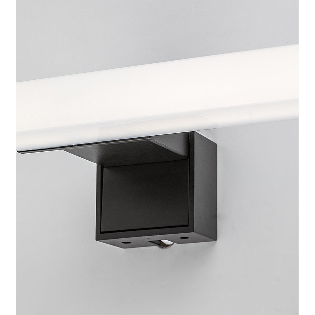 Лампа за баня Rabalux, мощност 9 W, естествено бяло 4000 K, IP44. Черна, Oliro
