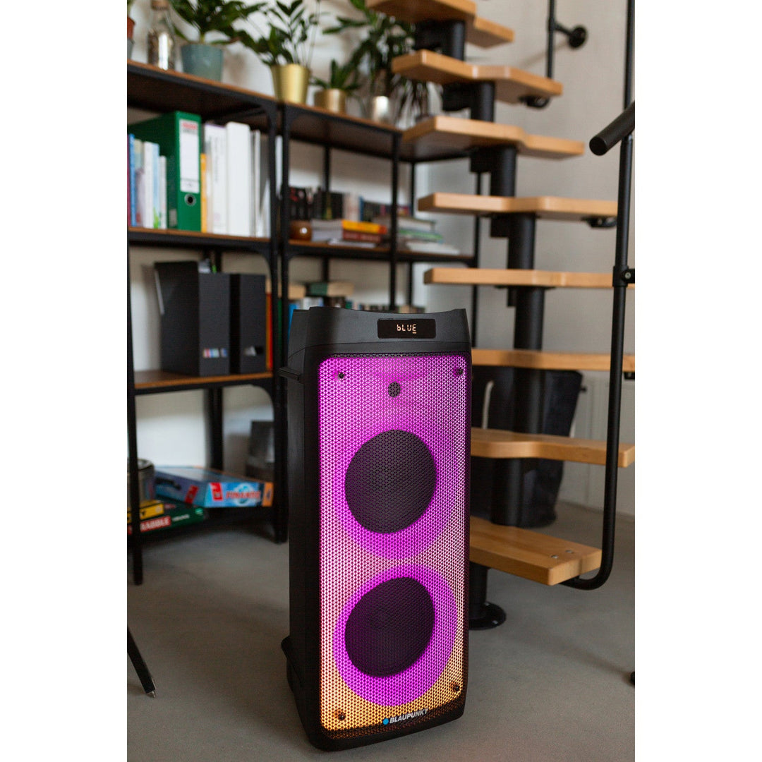 Blaupunkt Party Box високоговорител, LED осветление, Bluetooth, USB и AUX, FM радио, караоке функция, дистанционно управление, PB08DB