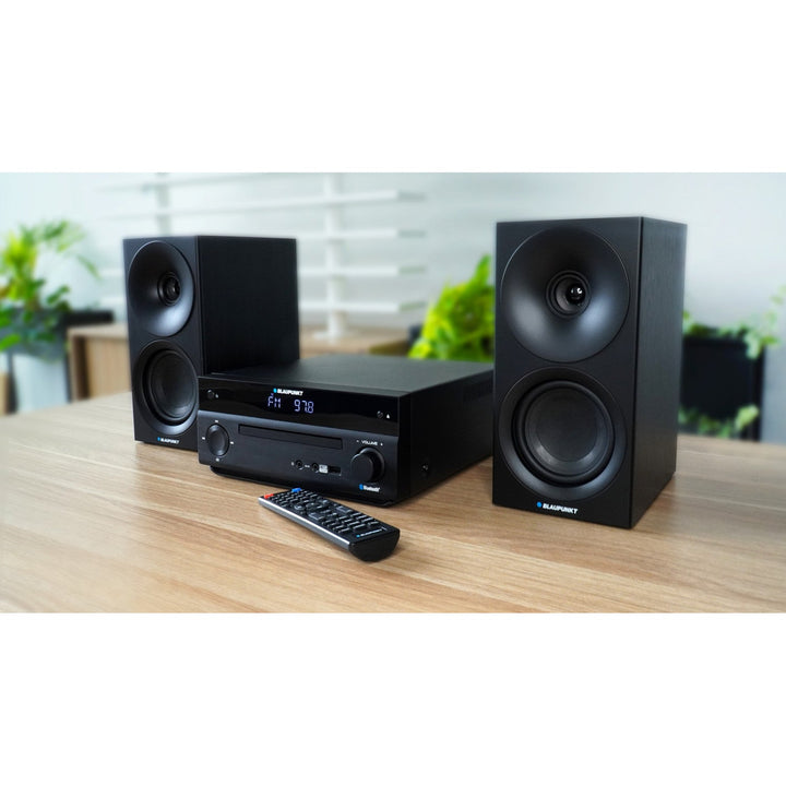 Микросистема Blaupunkt, мощност 150 W, FM радио, AUX гнездо и USB порт, Bluetooth, HDMI вход, часовник с аларма, LED дисплей, черен цвят, MS30.02BT
