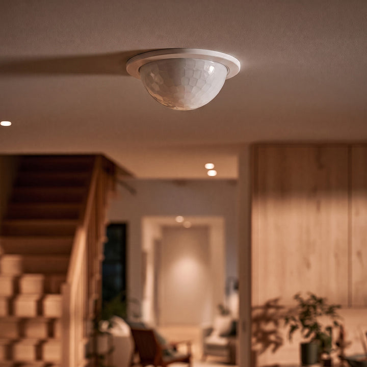 PIR датчик за присъствие Maclean, за вграждане, обхват 10x40 м, 1000 W/2000 W, 220–240 V променливо напрежение, 50/60 Hz, IP54, MCE822