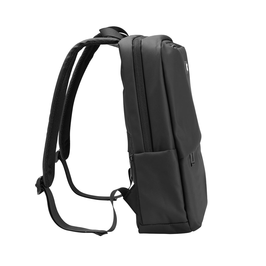 Раница за лаптоп NanoRS, 15,6", черна, 41x29x4, водоустойчива RS202 B