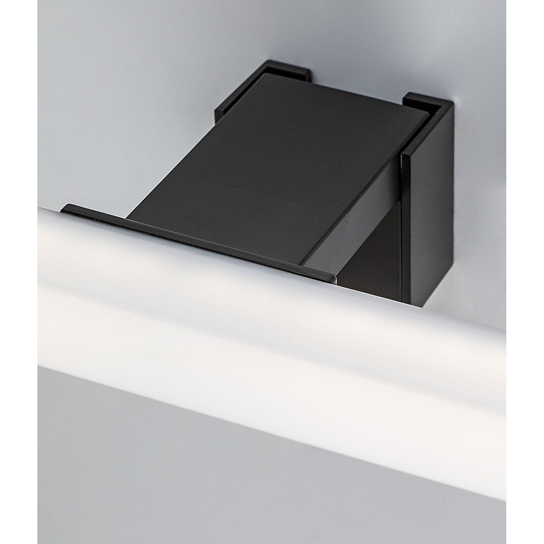 Баня лампа Rabalux Oliro LED 4 W, черна, IP44, 4000 K, 75050