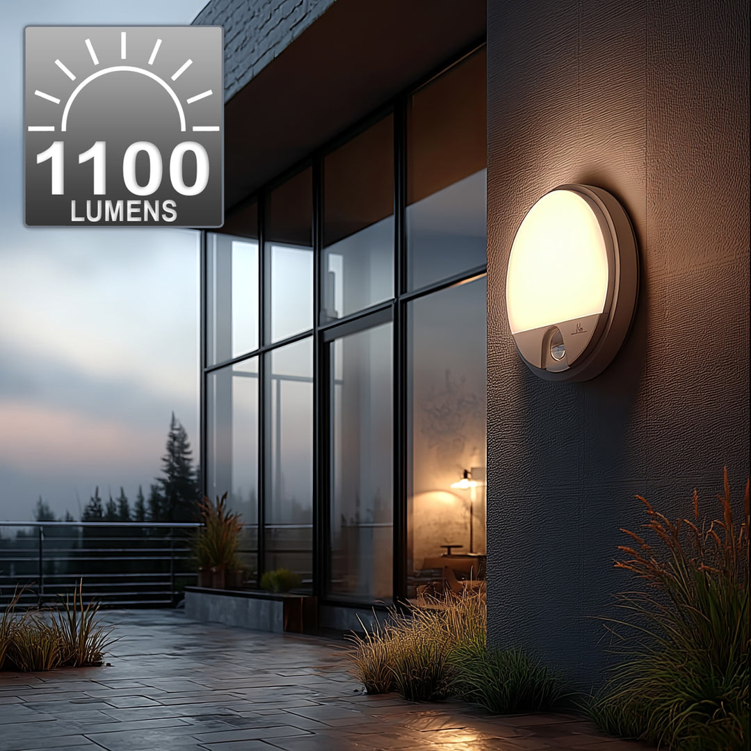 LED лампа с датчик за движение Maclean, PIR датчик, бял цвят, 15 W, IP54, 1100 lm, неутрален цвят, MCE291 W, 2 броя