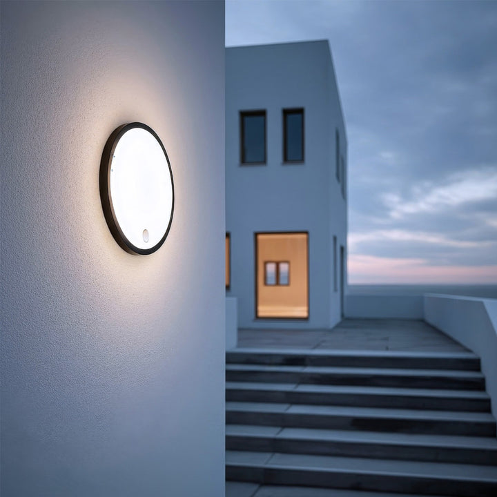 LED лампа с датчик за движение Maclean, PIR датчик, черен цвят, 10 W, IP65, 1000 lm, неутрален цвят, MCE525 B, 2 броя