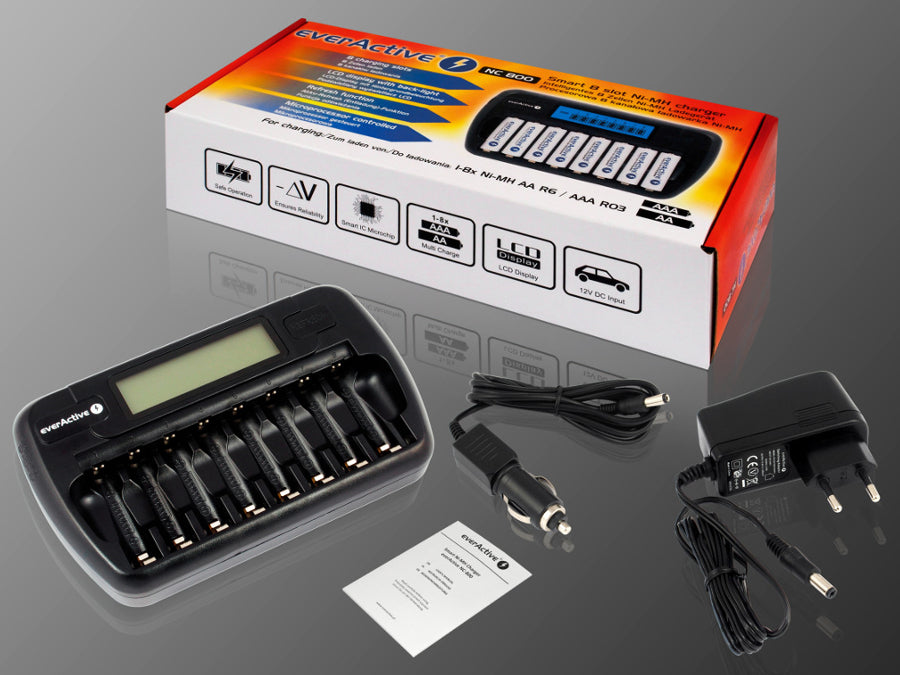 Зарядно устройство за батерии everActive AA и AAA, 8 канала, LCD дисплей, NC-800