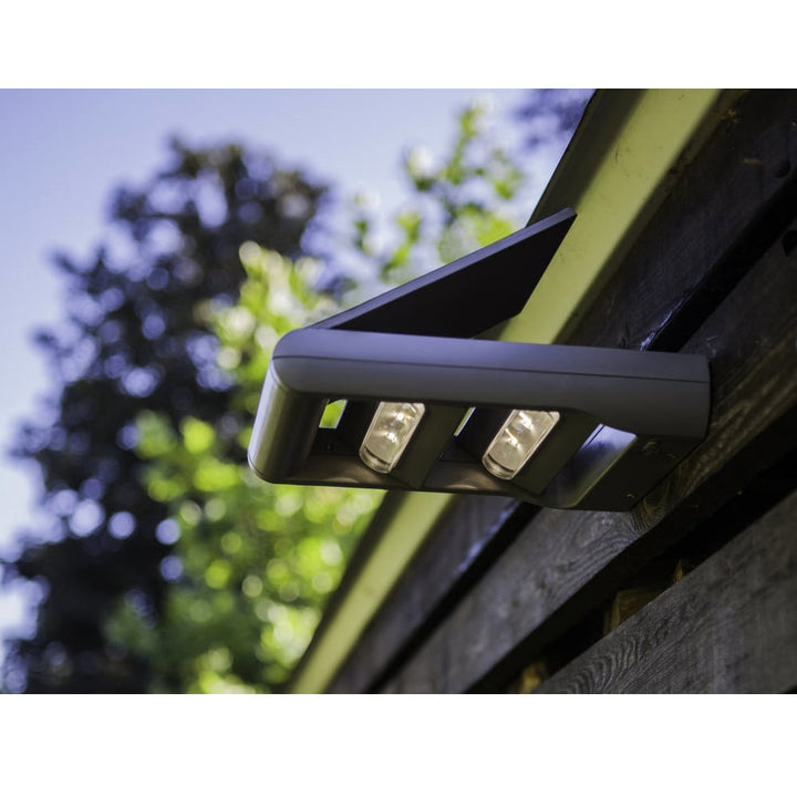 GreenBlue GB131 LED 12W слънчева стенна лампа – две независими посоки на светлината