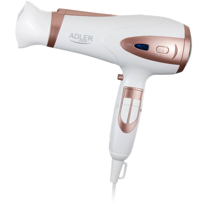 Сешоар Adler AD 2248 с йонизация и студена въздушна струя