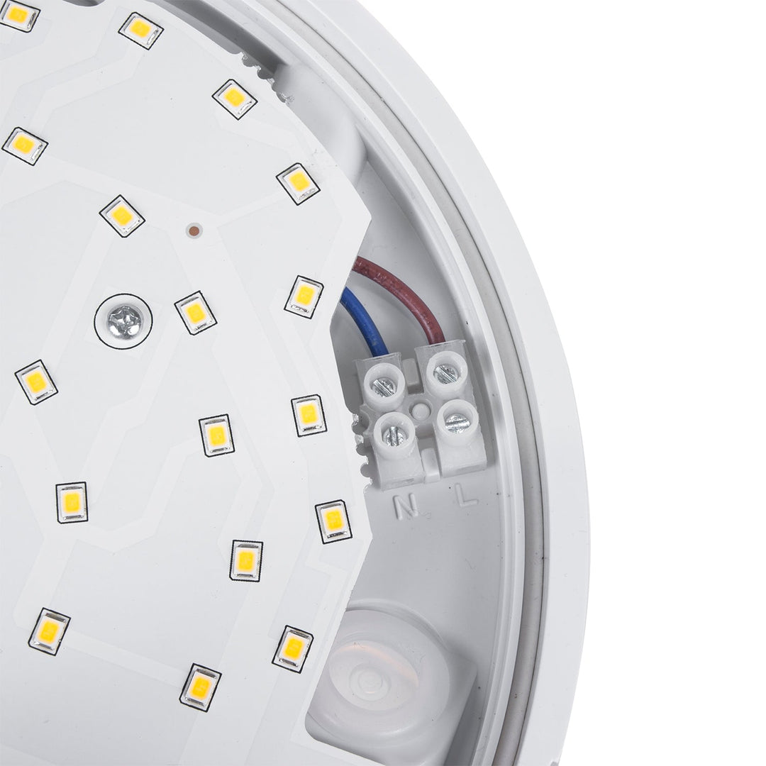LED лампа с инфрачервен датчик за движение MCE291 W 1100lm 15W IP54 Maclean Energy, бяла