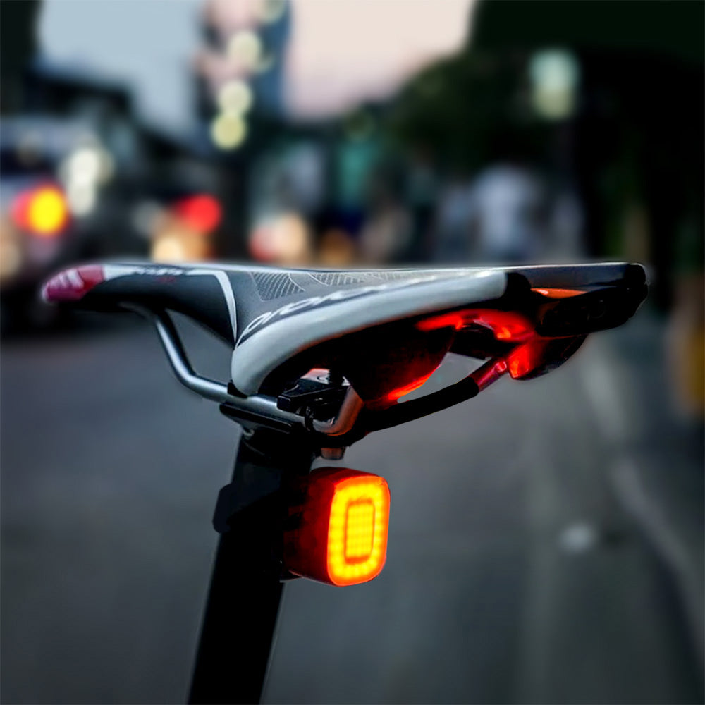 USB задна велосипедна светлина AUTO STOP сензор за сумрак Maclean Energy MCE355 COB LED макс. 125lm батерия 450mAh