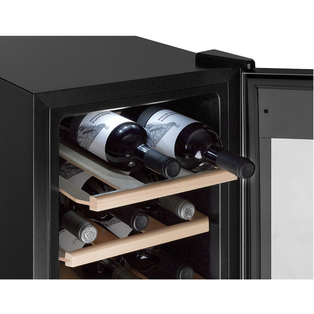Răcitor de vinuri Concept, VTE7015, 15 sticle, negru, 48L