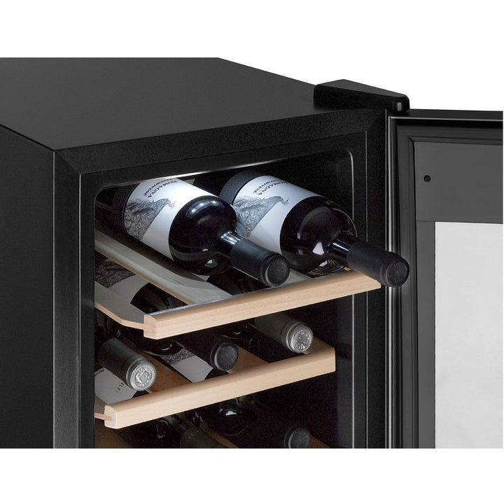 Răcitor de vinuri Concept, VTE7015, 15 sticle, negru, 48L